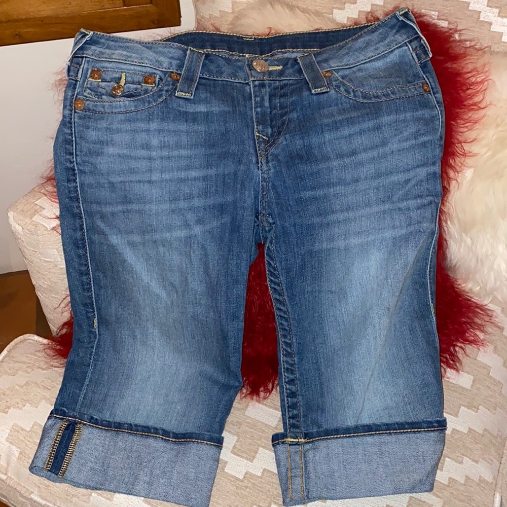 True Religion Vintage Knee Length Short Sz 29